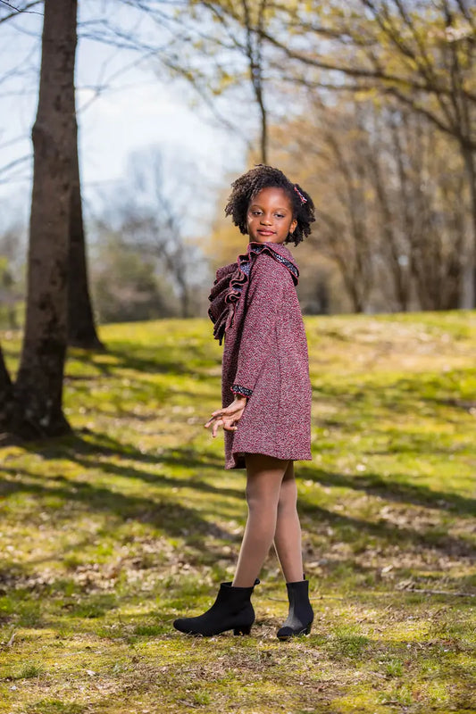 Classic girls' tweed dress with bow, perfect for fall and winter, stylish and warm with a timeless design.