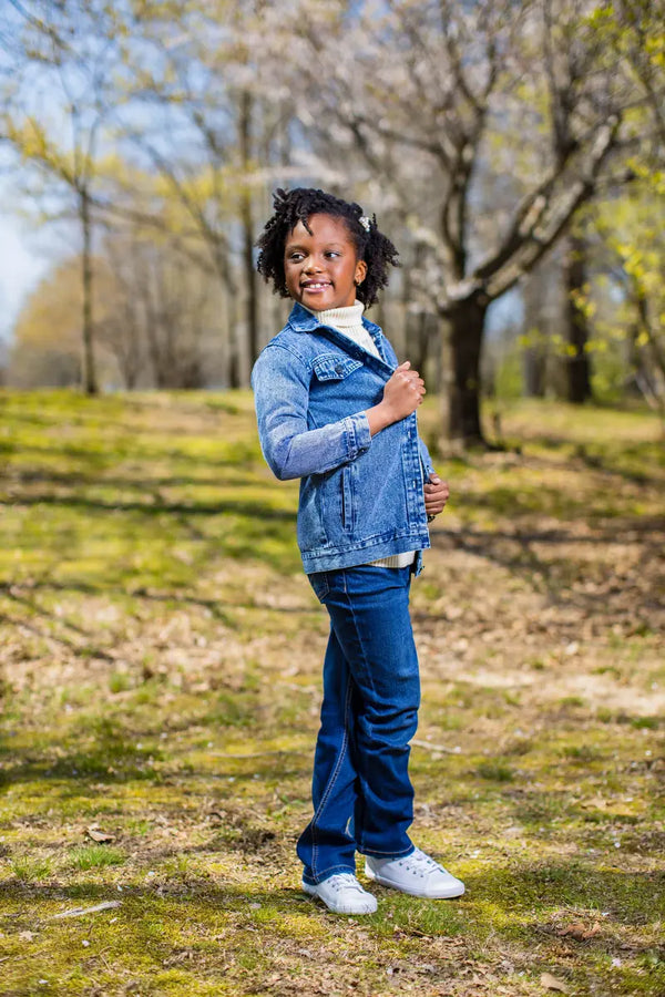 Girls' Long Blue Denim Jacket - Classic Kids' Outerwear for All Seasons, Stylish and Comfortable